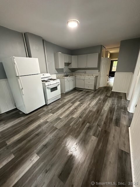 Building Photo - 50 Hunters Ave Unit 56-2