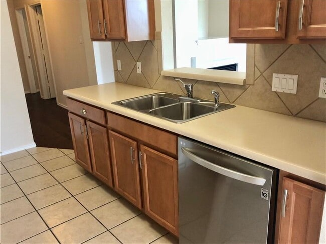 Photo - 16100 S Great Oaks Dr Unit 4103