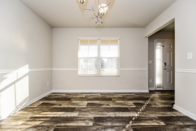 Photo - 207 Montefeltro Ct