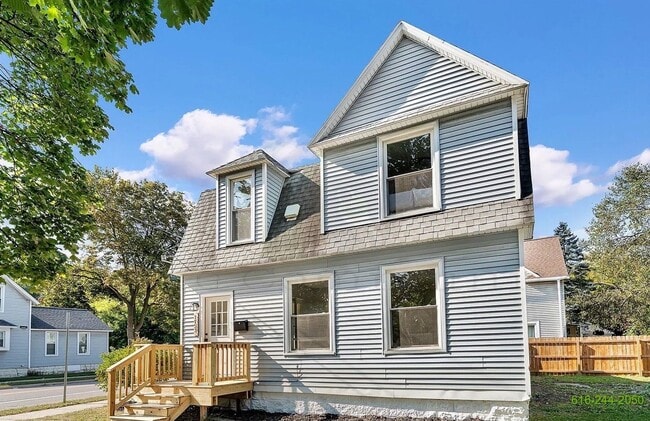 Photo - BRAND NEW REMODEL!!! Lakertown! Available Aug 1st!