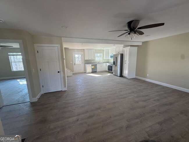 Photo - 395 Grand Oak Ln