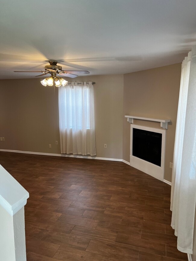 725 Heavens Dr Unit 4