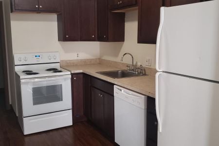 Photo - 3 7th St. West