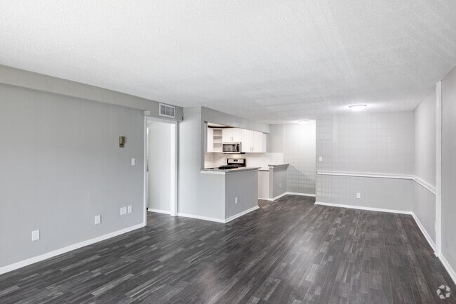 3BR, 2BA - 1375SF (Type C1)