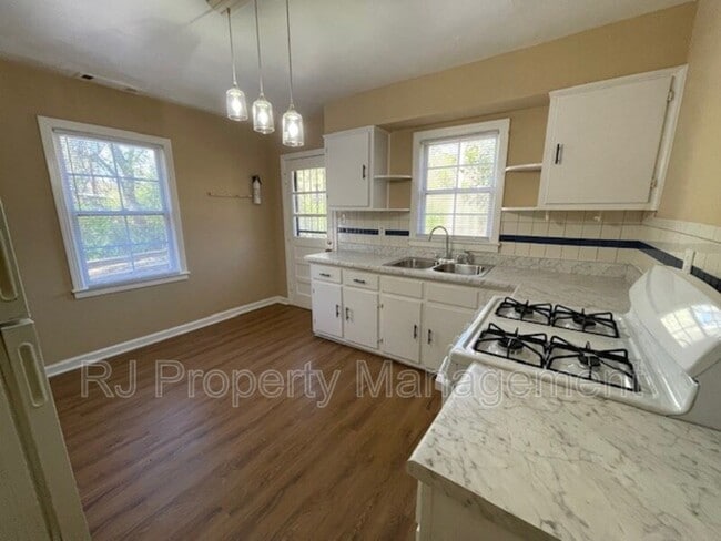 Photo - 3542 Millington Rd