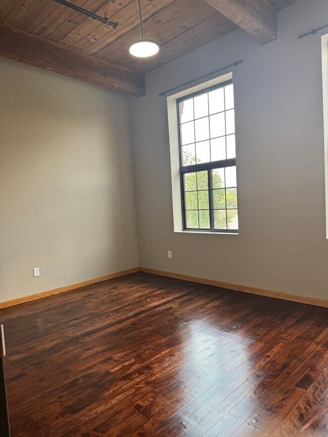 70 Webster St Unit 304