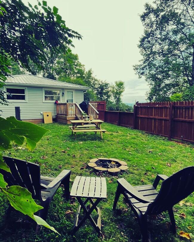 Photo - 255 Cedar Hill Rd
