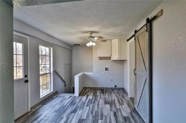 Building Photo - 711 S Northern Blvd