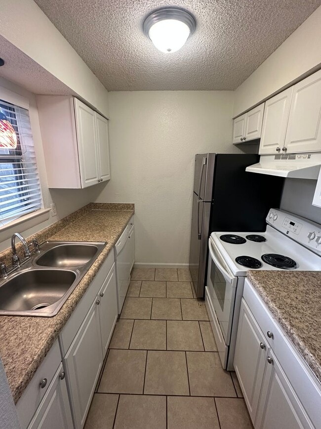 Photo - First Floor 2BD/2BA Condo on Memphis/Germantown Line! Unit 3