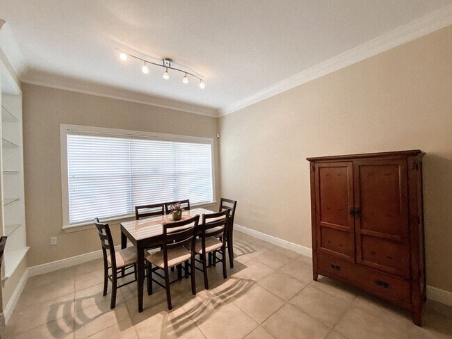 Photo - The Palms #102