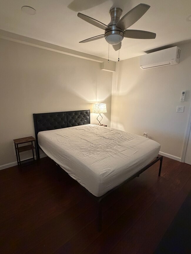 Photo - 2 Southview Ct Unidad One bed with en-suite bath