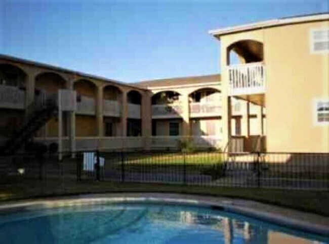 Photo - 2311 71st St