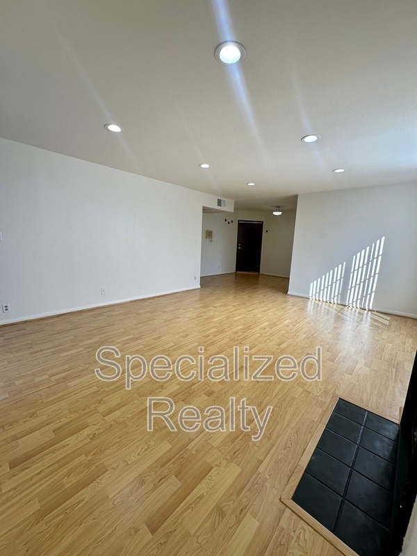 Photo - 14562 Dickens St Unit 103