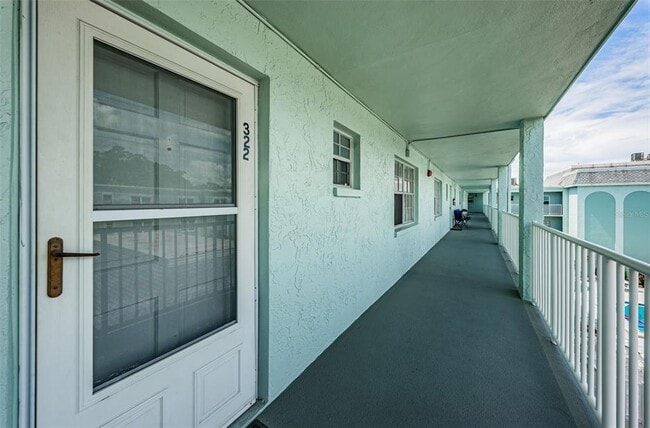 Photo - 1706 Belleair Forest Dr Unit 322