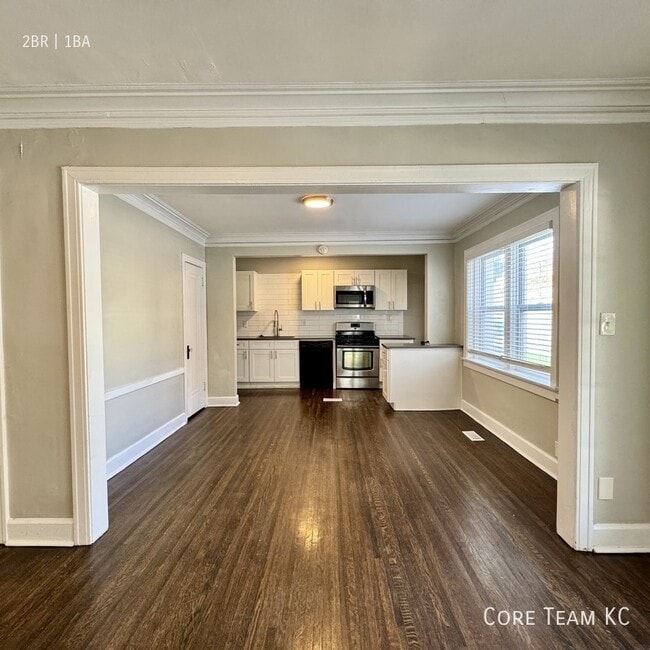 Photo - 217 E 46th St Unidad 211-1E