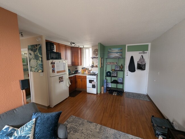 Photo - 454 Namahana St Unit 8##