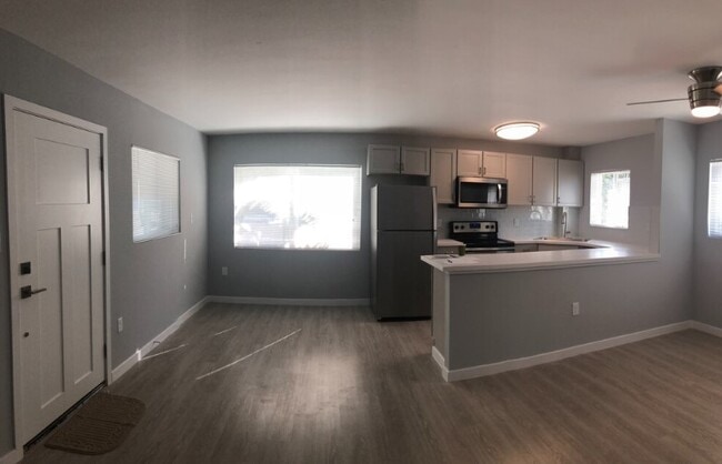 Photo - Driftwood Villas Apartments