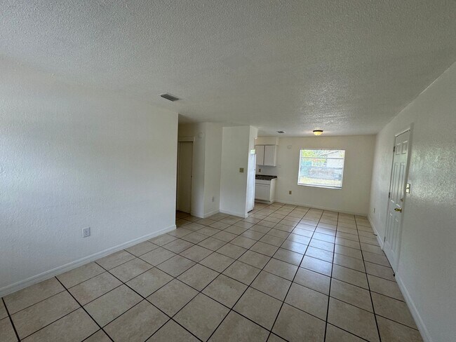 Photo - Beautiful 3 Bed Home in Orlando
