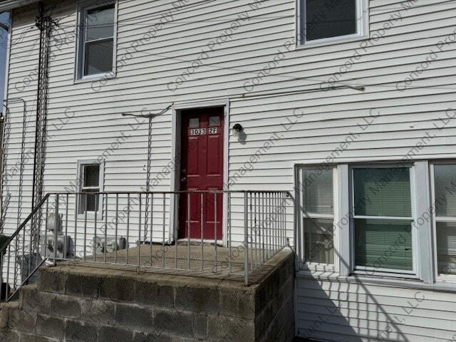 Photo - 3033 Hamilton Ave Unidad 2F