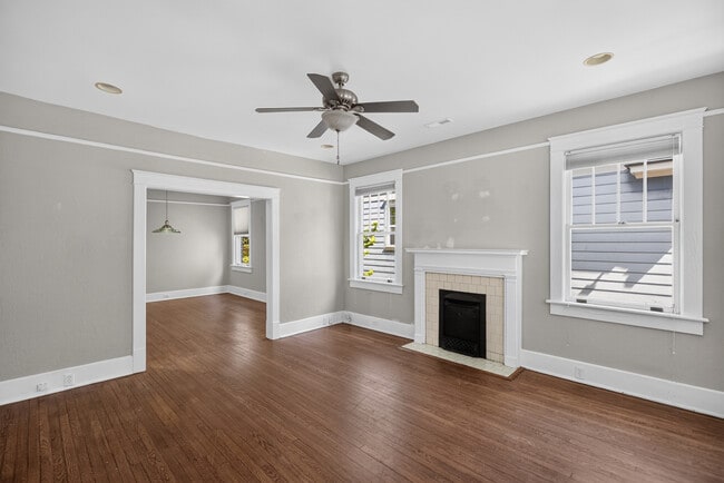 Photo - 831 Rutledge Ave