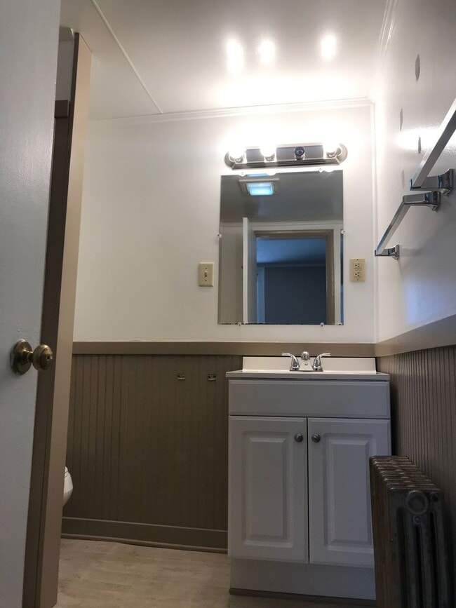 Photo - 36 N Earl St Unidad 36 N. Earl St. Apt A