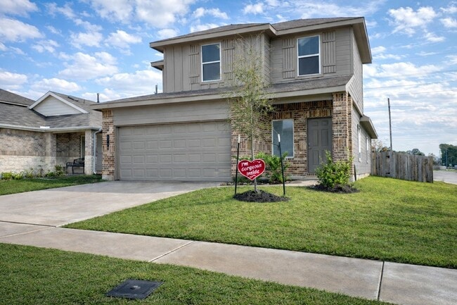 Building Photo - 1739 Royal Rim Dr