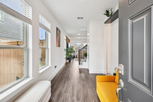 Photo - 4806 Sand Clouds Dr