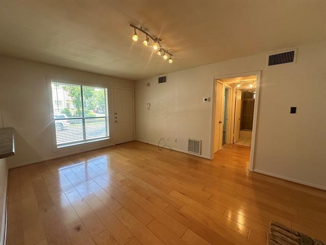 Photo - 4049 Herschel Ave Unit F