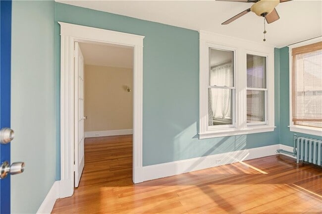 Photo - 7 Warner Pl