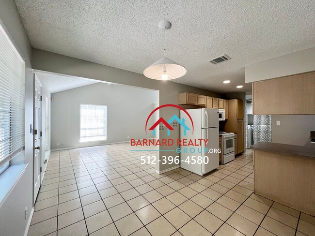 Photo - Available July 25: Spacious 3 Bedroom, 2.5 Bath Duplex with Garage