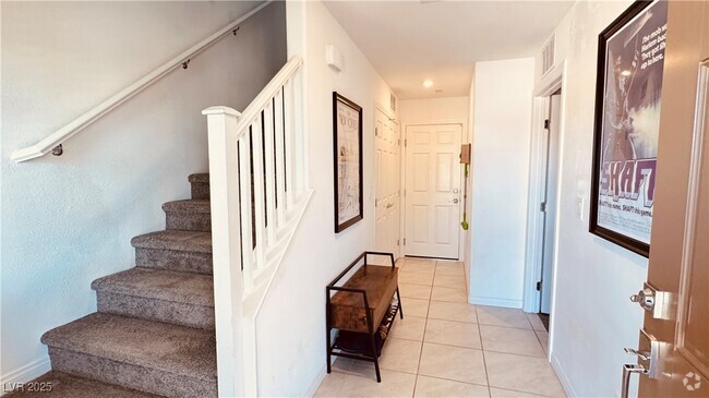 Building Photo - 623 Sedum Ave. Rental