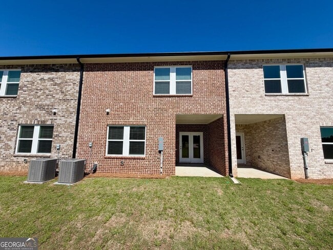 Photo - 1257 Fagiolo St