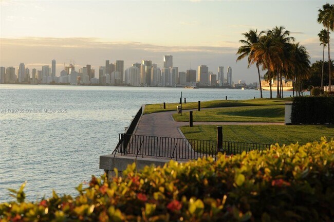 Photo - 19237 Fisher Island Dr Unit 19237