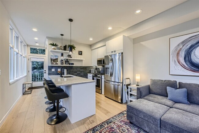 Photo - 4308 Wallingford Ave N Unidad SI ID1035902P