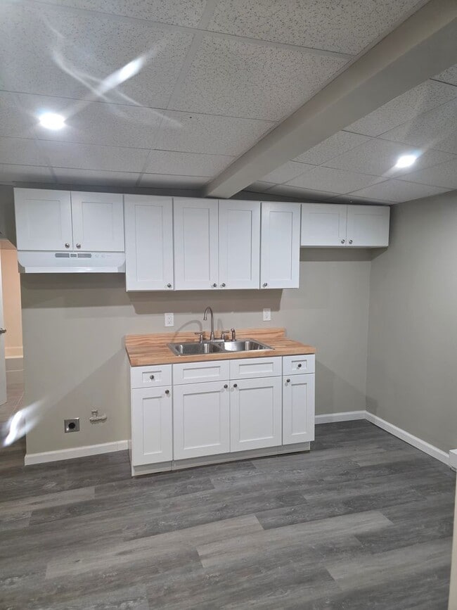 Photo - Baughman Ave Unit 2