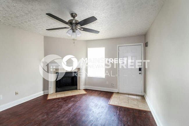 Photo - 4 Bedroom Pet-Friendly Home in Riverdale, ...