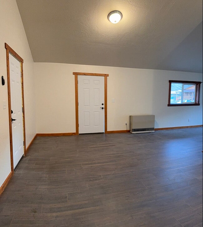 Photo - 278 Wickes Rd Unit A