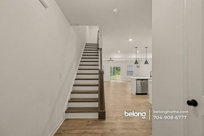 Photo - 11408 Magpie Ct