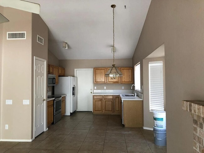 Photo - 20621 N 63rd Dr