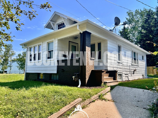 Building Photo - 1720 Kelsey Ave