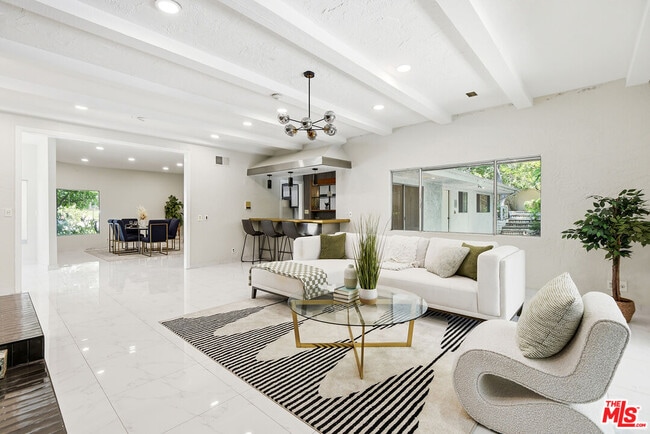 Building Photo - 11410 Canton Dr