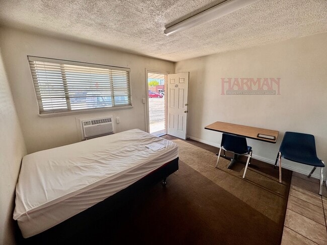 Photo - 1675 S State St