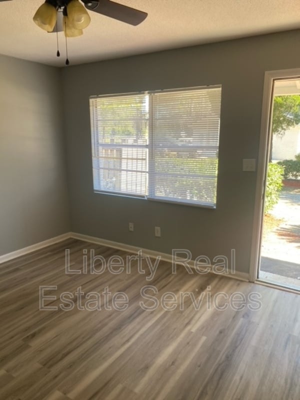 Photo - 116 Mattie St Unit Apt 10