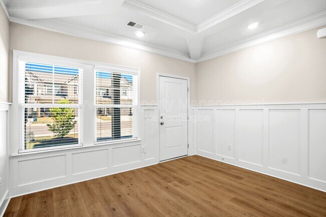 Photo - 3109 Venetian Dr