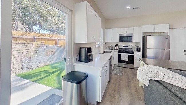 Building Photo - 4929 College Ave