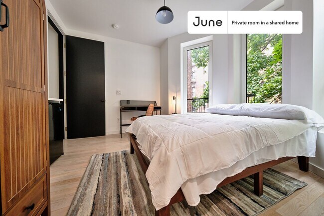 Photo - Room in Shared 4 bed/4 bath home Unit D