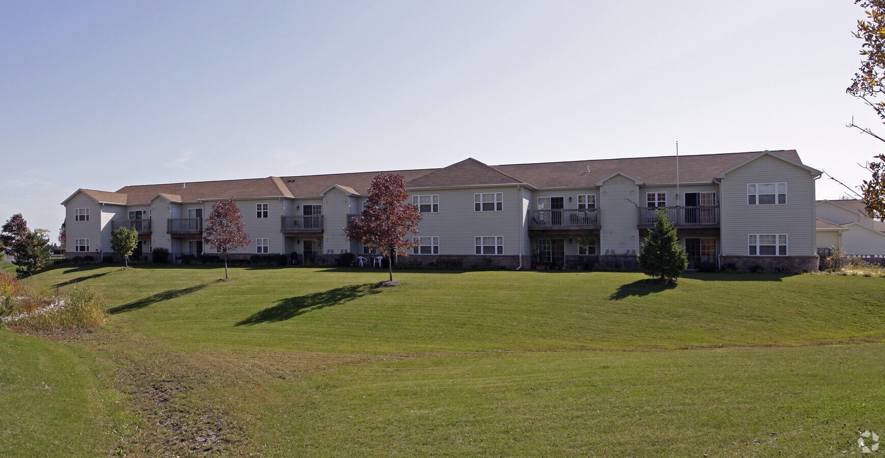 Falls Parc Apartments - Falls Parc Apartments