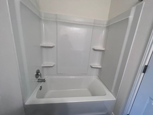 Photo - 130 Rubrum Rd