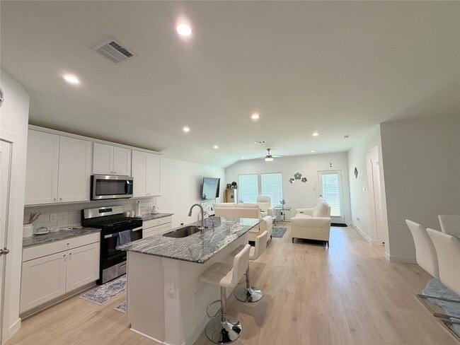 Photo - 4986 Edgewood Dr