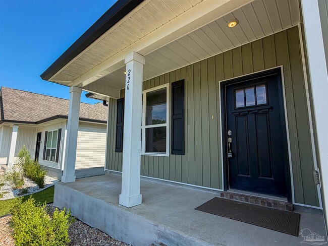 Photo - 220 Camellia Dr